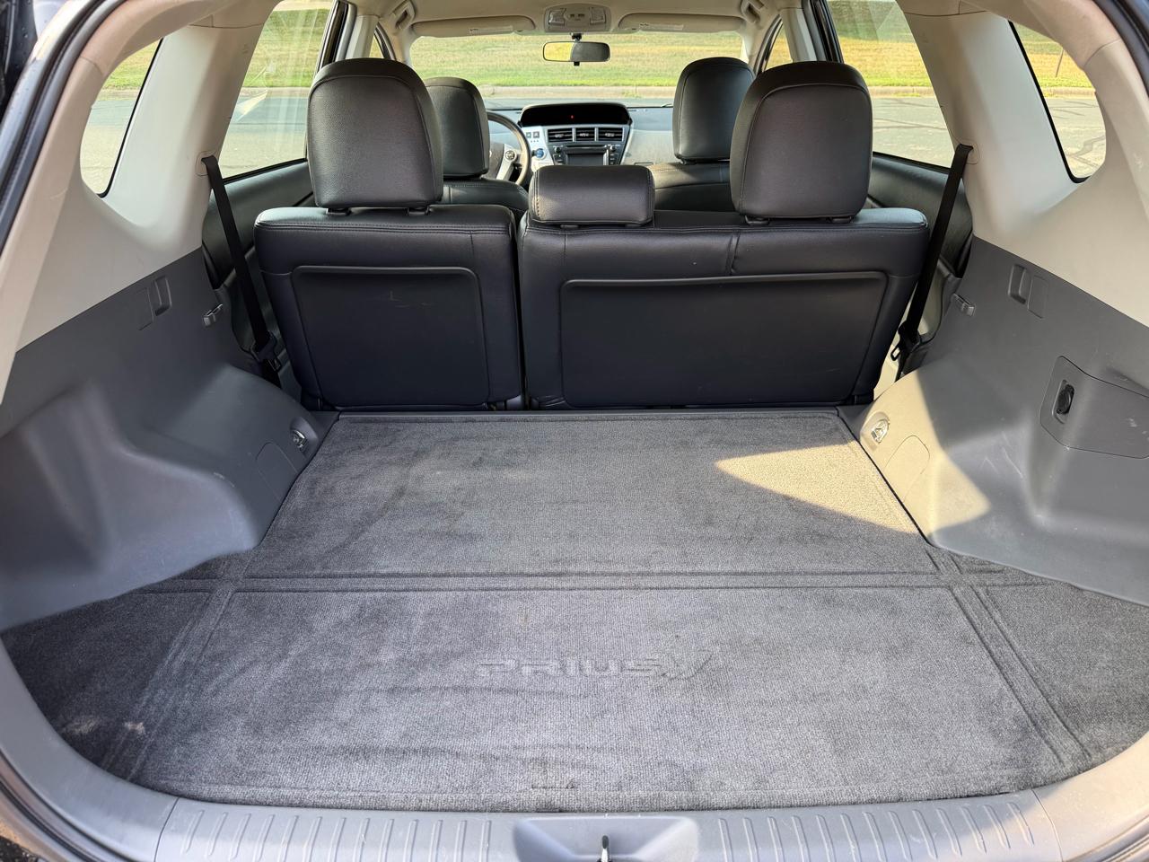 Toyota Prius V Three 2014