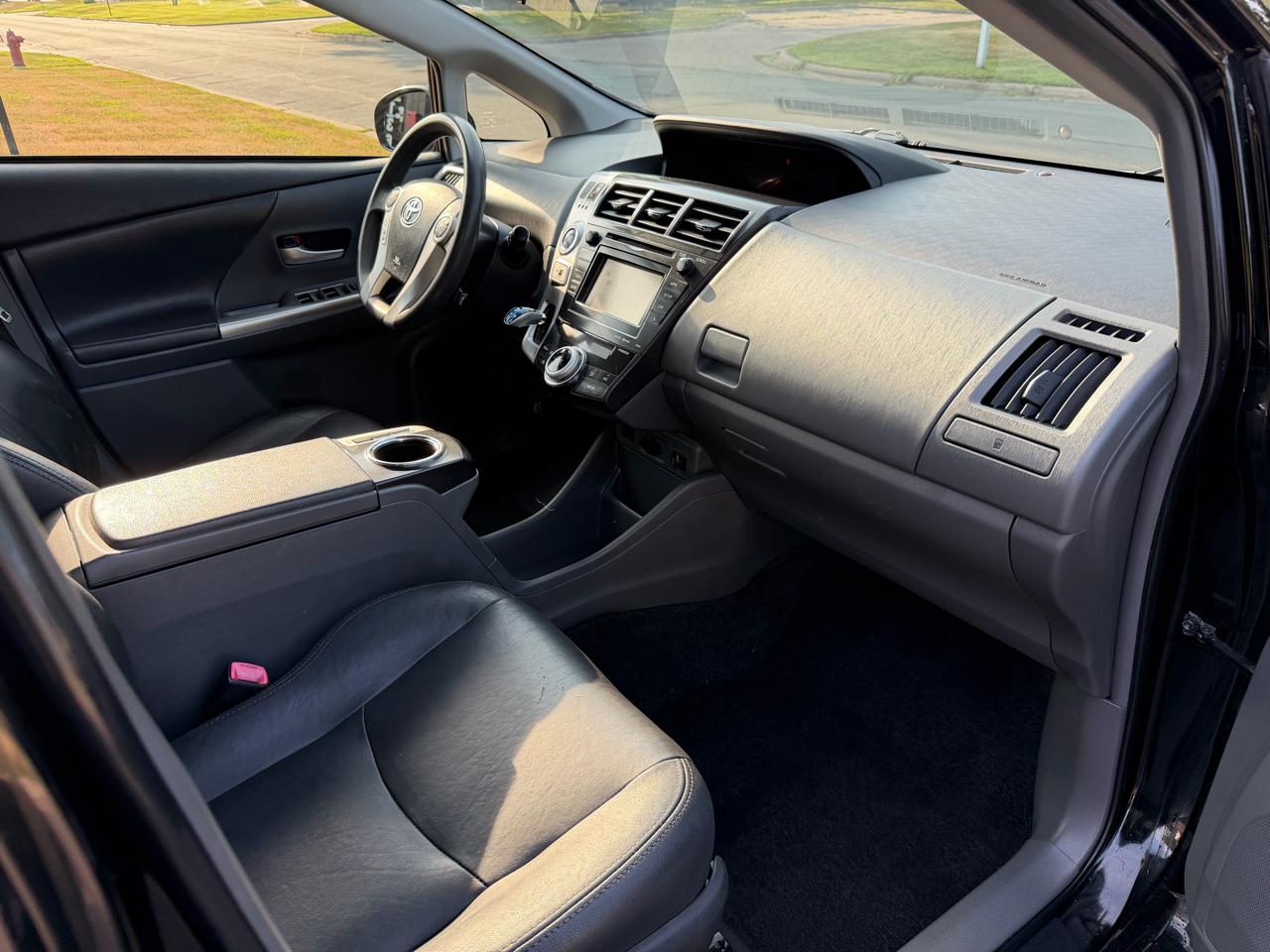 Toyota Prius V Three 2014