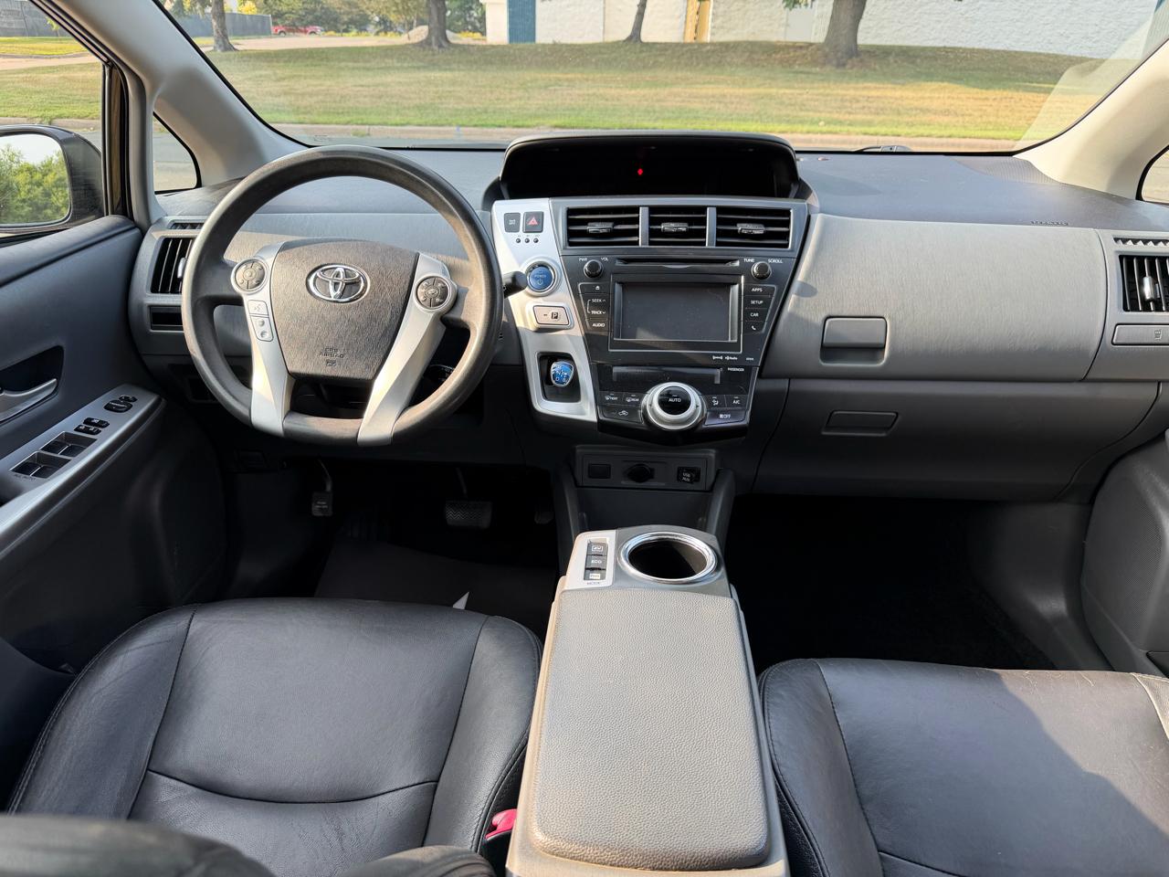 Toyota Prius V Three 2014