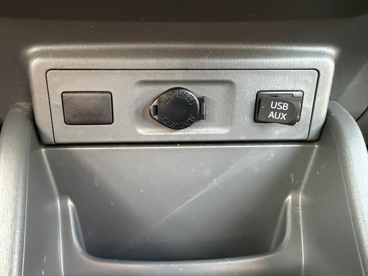 Toyota Prius V Three 2014