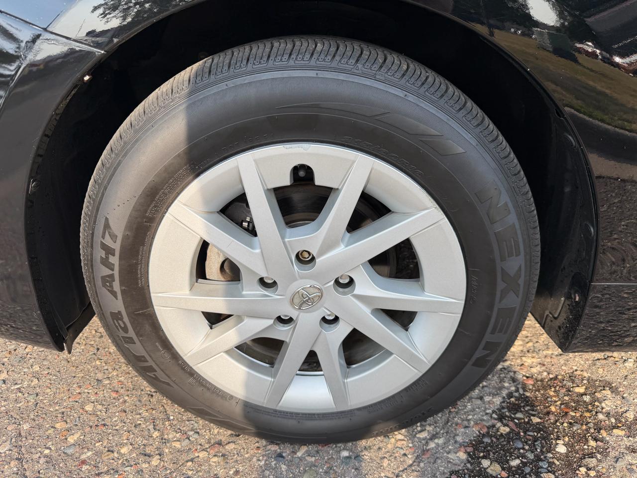 Toyota Prius V Three 2014