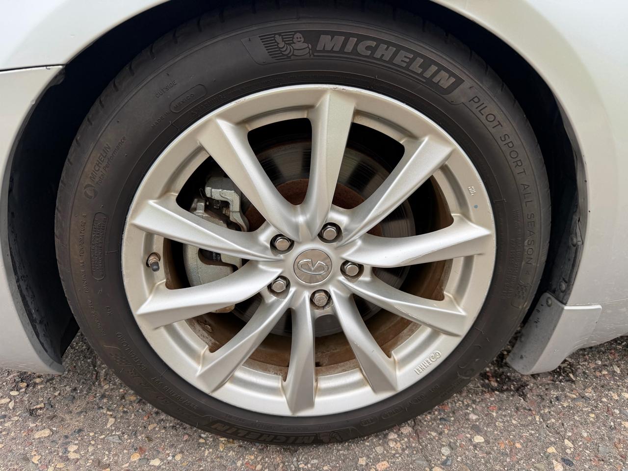 Infiniti G Coupe x AWD 2012