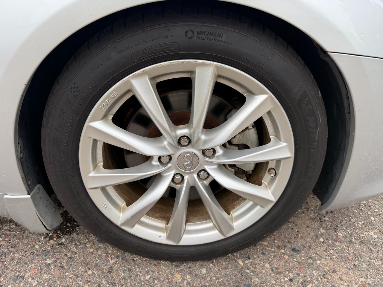 Infiniti G Coupe x AWD 2012