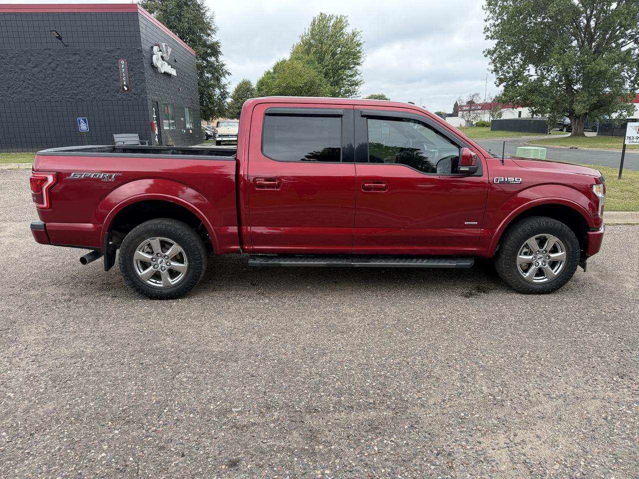 Ford F-150 Lariat SuperCrew 4WD 2017