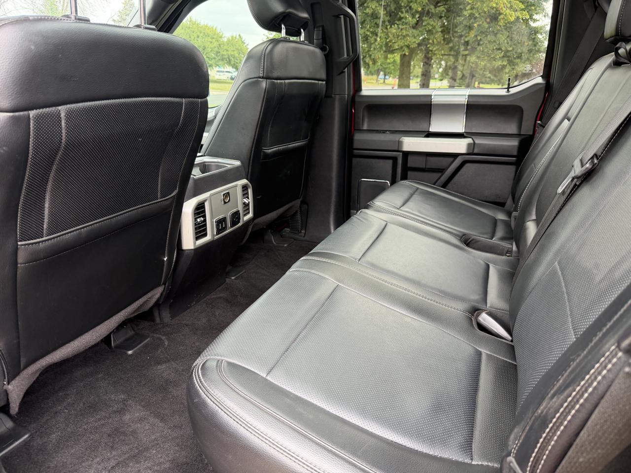 Ford F-150 Lariat SuperCrew 4WD 2017