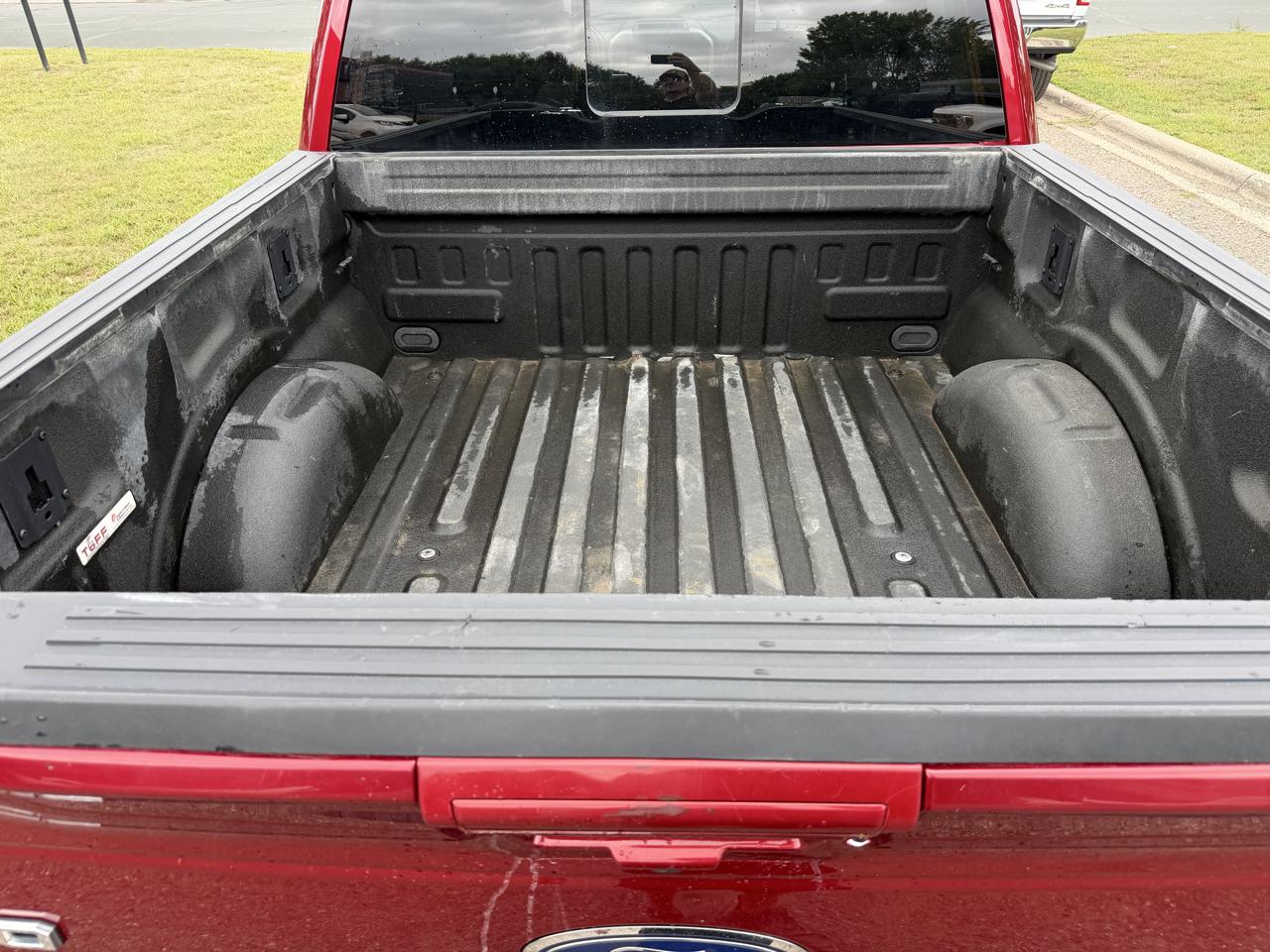 Ford F-150 Lariat SuperCrew 4WD 2017