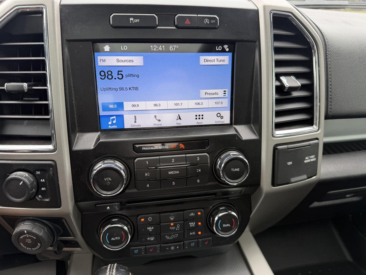 Ford F-150 Lariat SuperCrew 4WD 2017