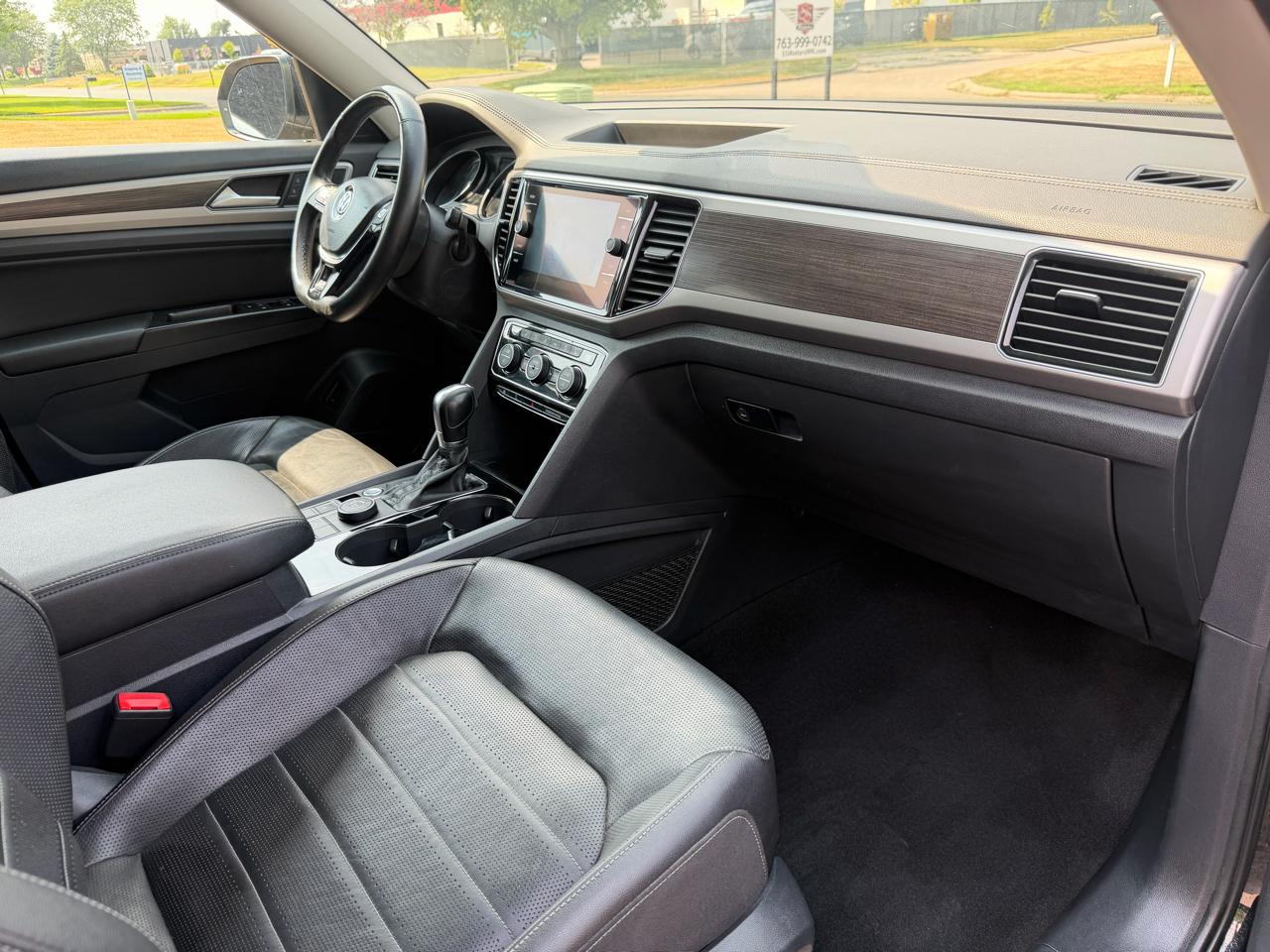 Volkswagen Atlas V6 SEL R-Line 4MOTION 2019