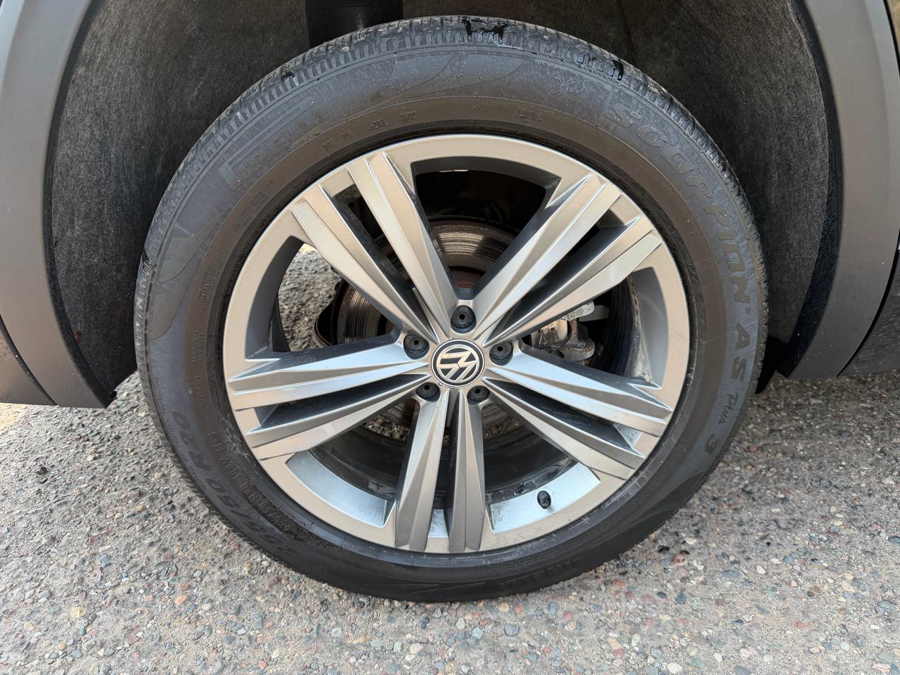Volkswagen Atlas V6 SEL R-Line 4MOTION 2019