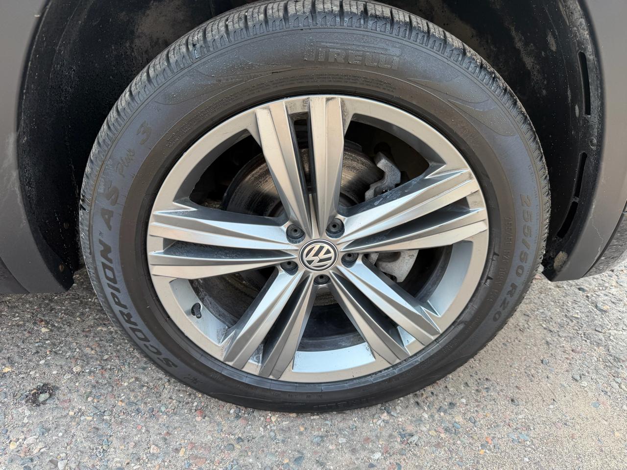 Volkswagen Atlas V6 SEL R-Line 4MOTION 2019