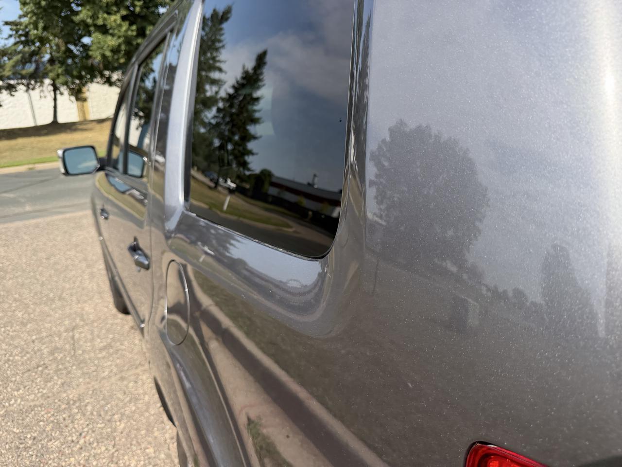 Honda Pilot Touring 4WD 5-Spd AT with DVD 2015
