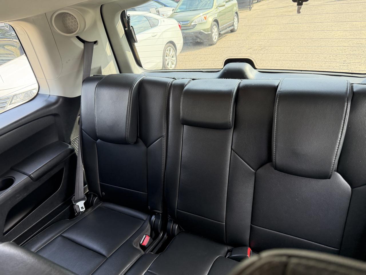 Honda Pilot Touring 4WD 5-Spd AT with DVD 2015