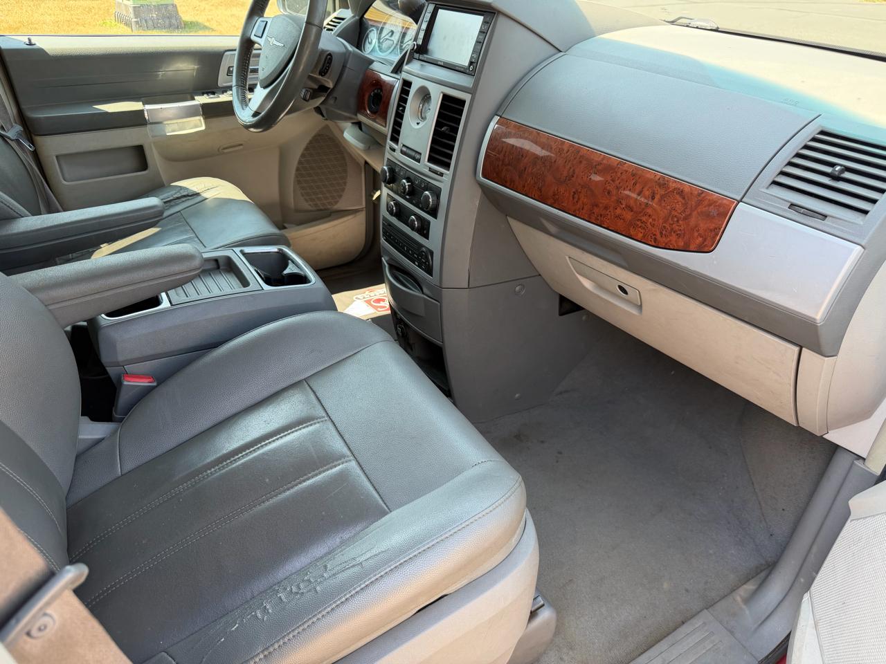 Chrysler Town & Country Touring 2008