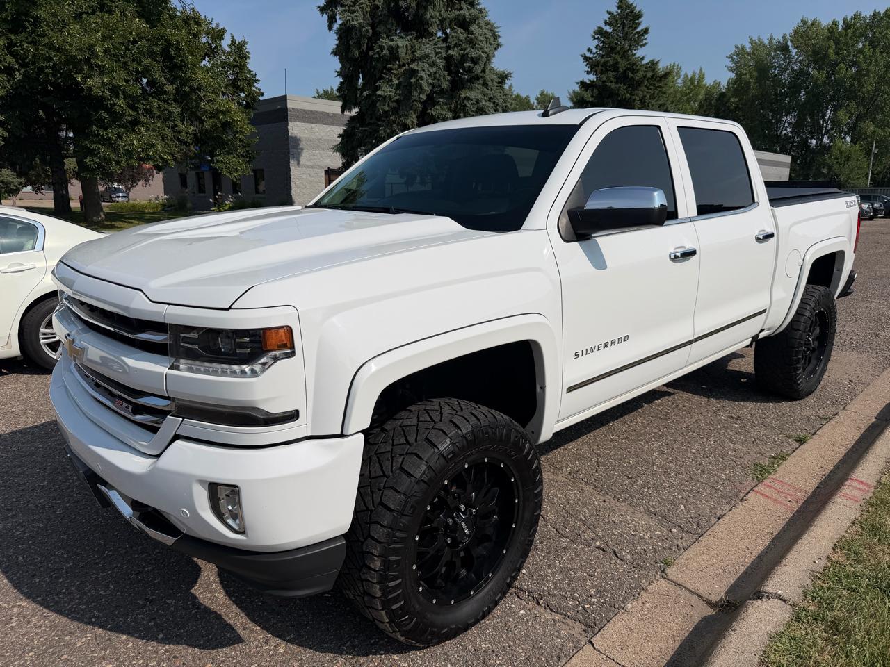 Chevrolet Silverado 1500 LTZ Crew Cab 4WD 2017