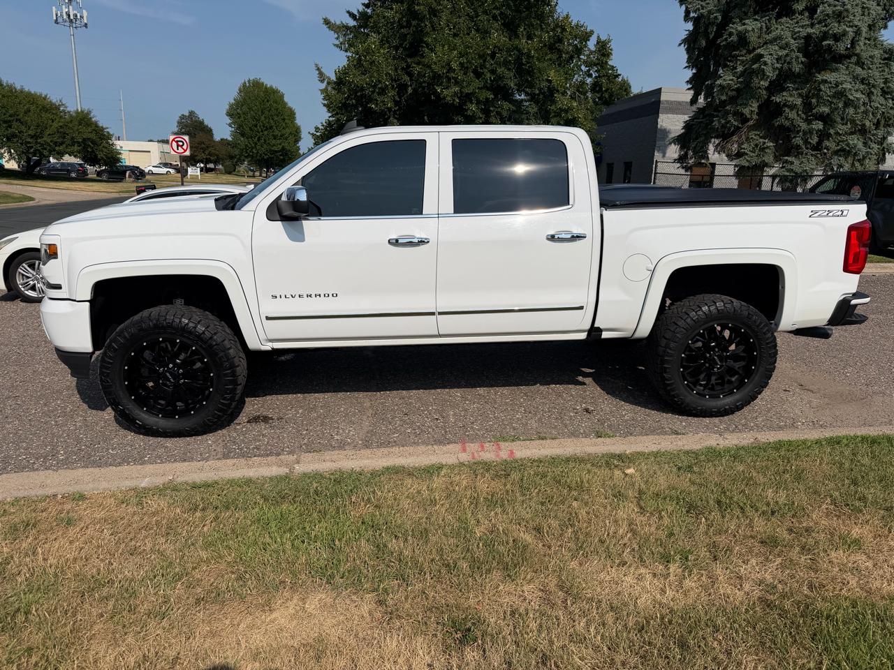 Chevrolet Silverado 1500 LTZ Crew Cab 4WD 2017