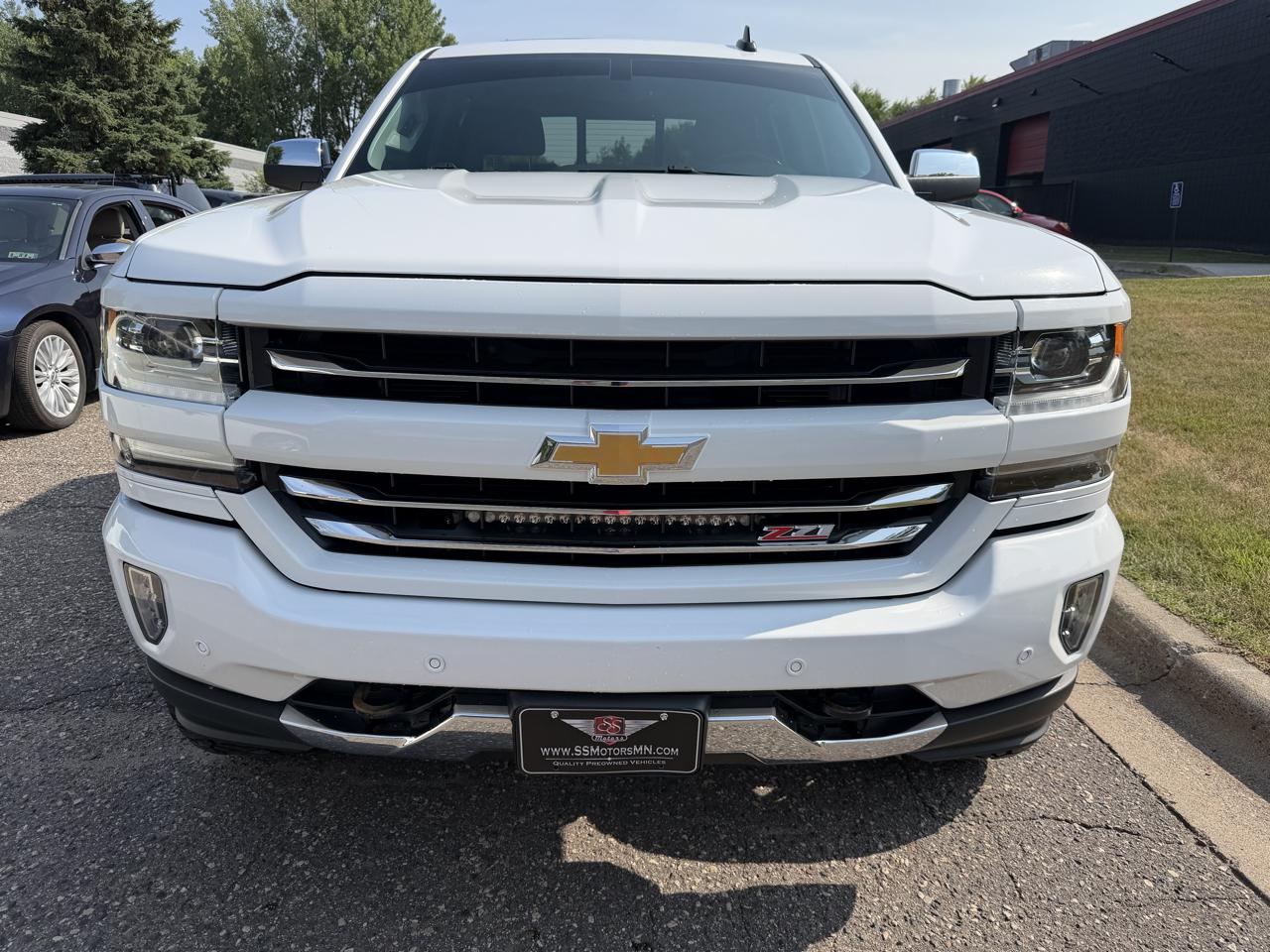 Chevrolet Silverado 1500 LTZ Crew Cab 4WD 2017