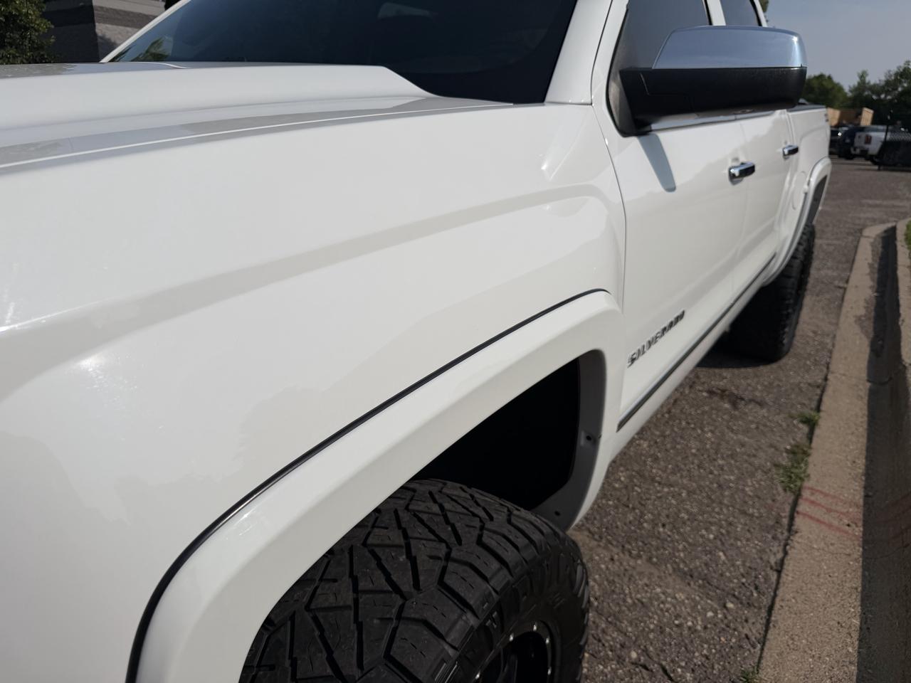 Chevrolet Silverado 1500 LTZ Crew Cab 4WD 2017