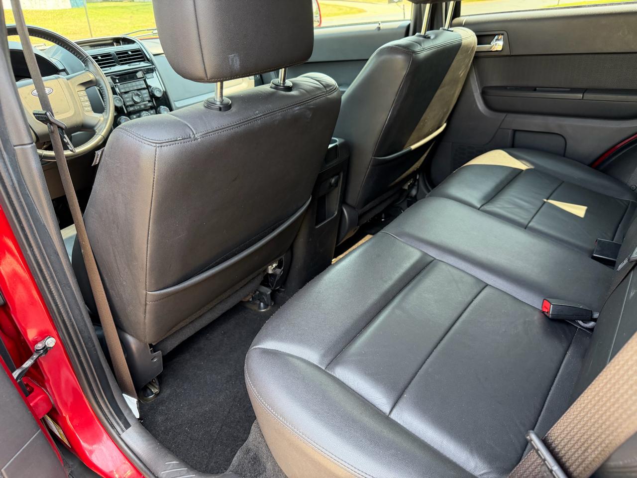 Ford Escape Limited FWD 2010
