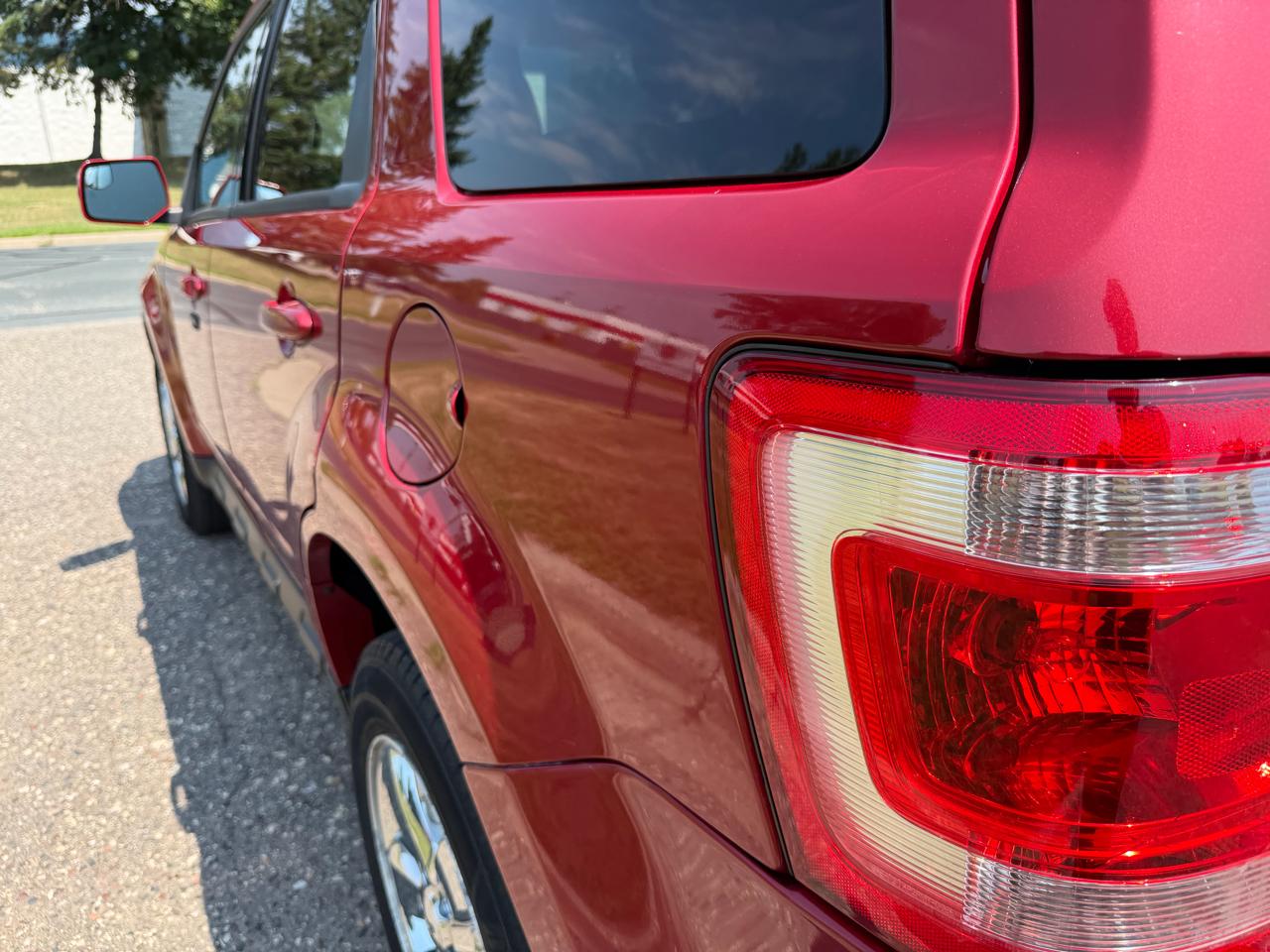 Ford Escape Limited FWD 2010