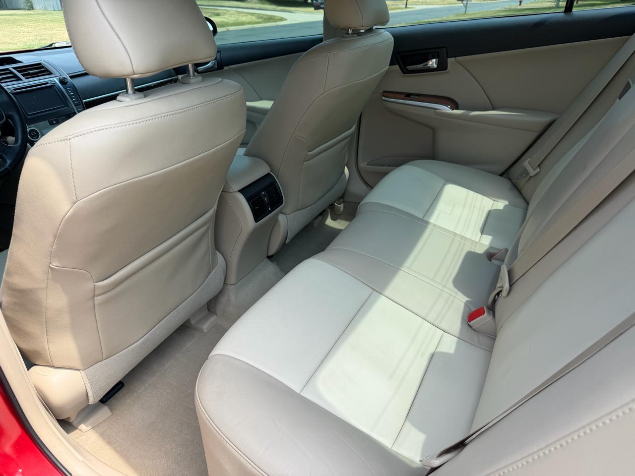 Toyota Camry XLE V6 2012