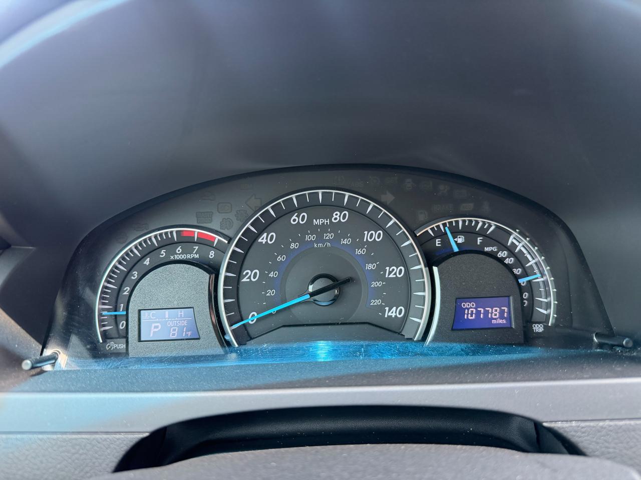 Toyota Camry XLE V6 2012