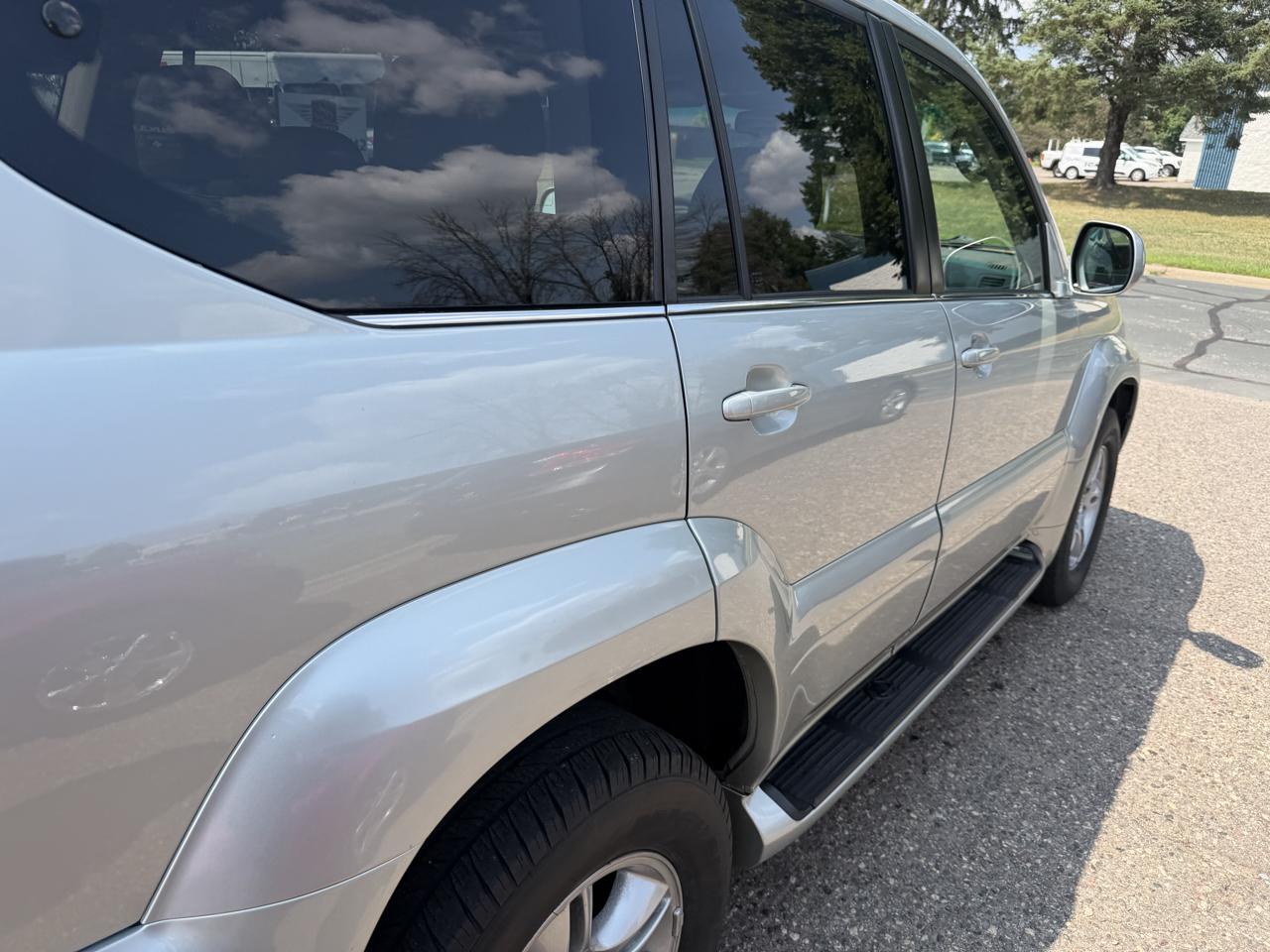 Lexus GX 470 Sport Utility 2004