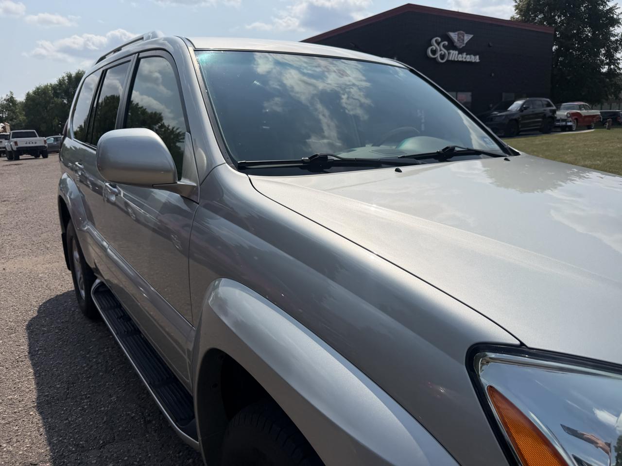 Lexus GX 470 Sport Utility 2004