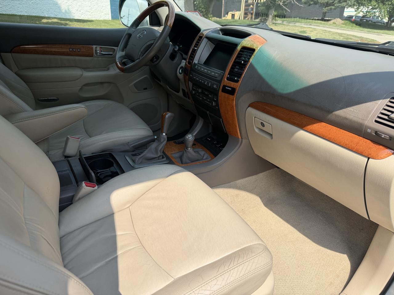 Lexus GX 470 Sport Utility 2004