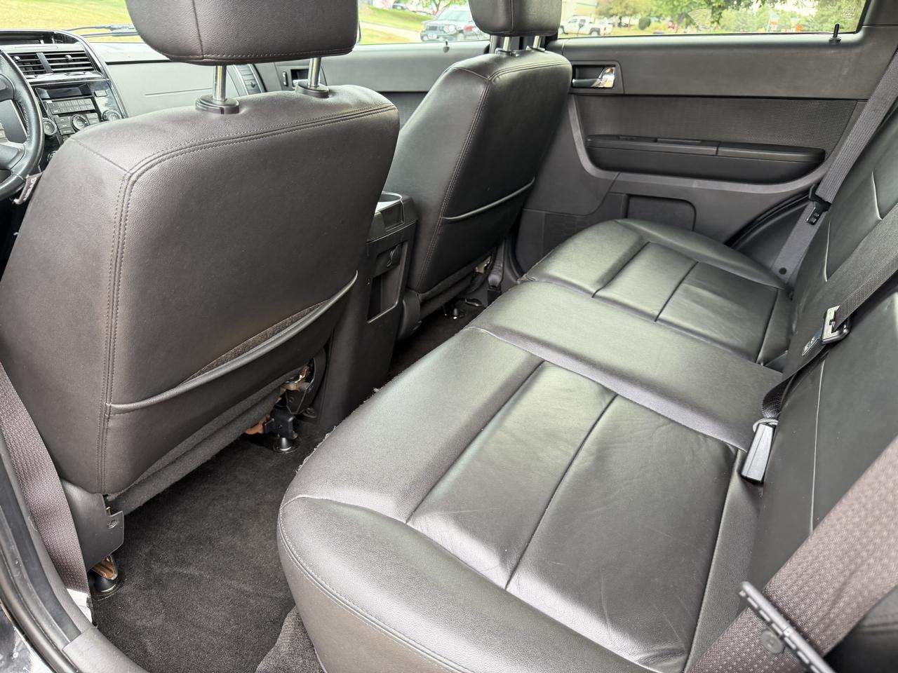 Ford Escape Limited 4WD 2011