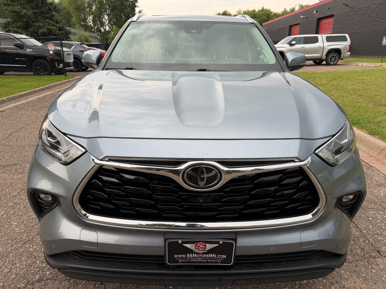 Toyota Highlander Limited AWD V6 2020