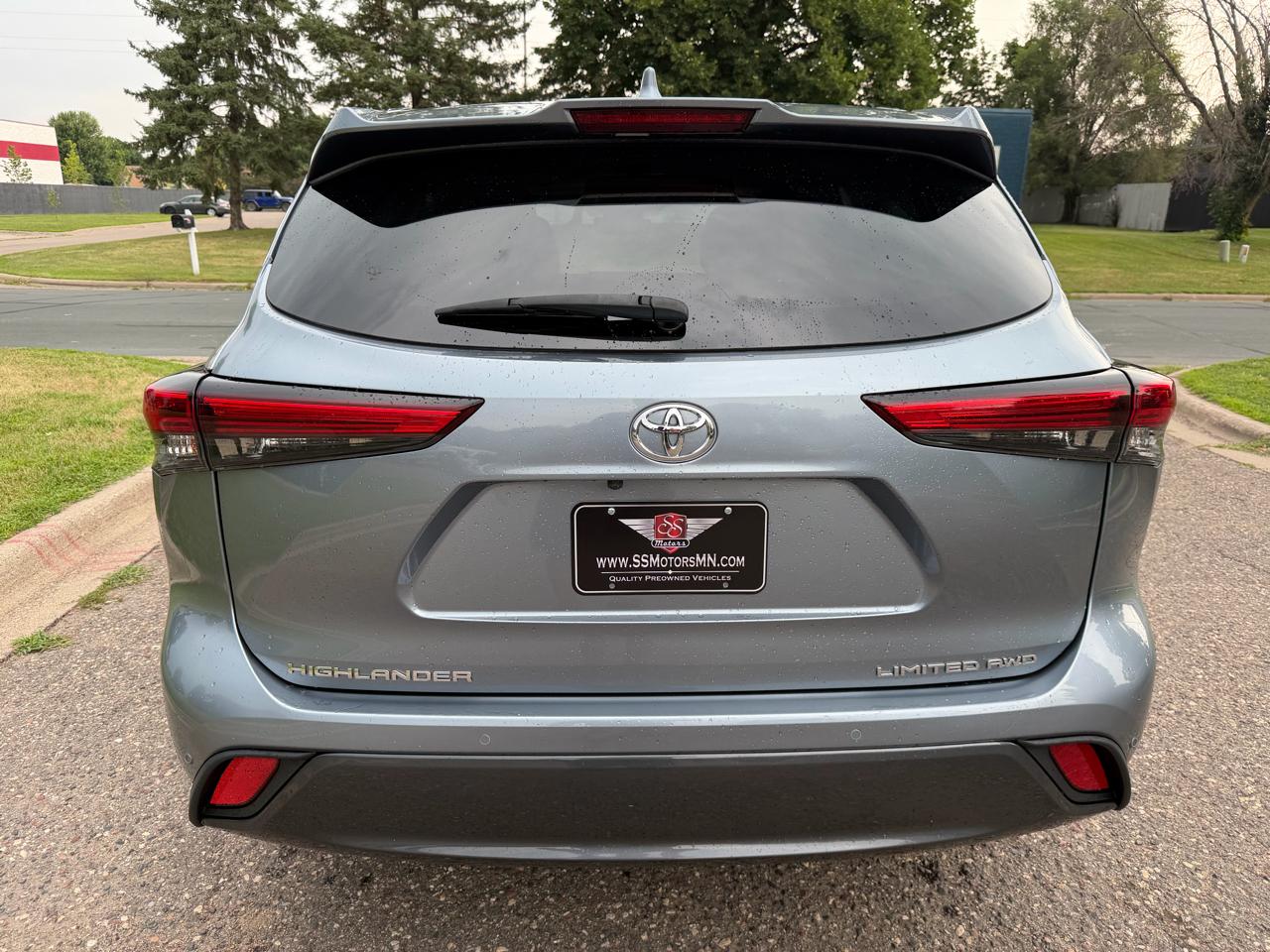 Toyota Highlander Limited AWD V6 2020
