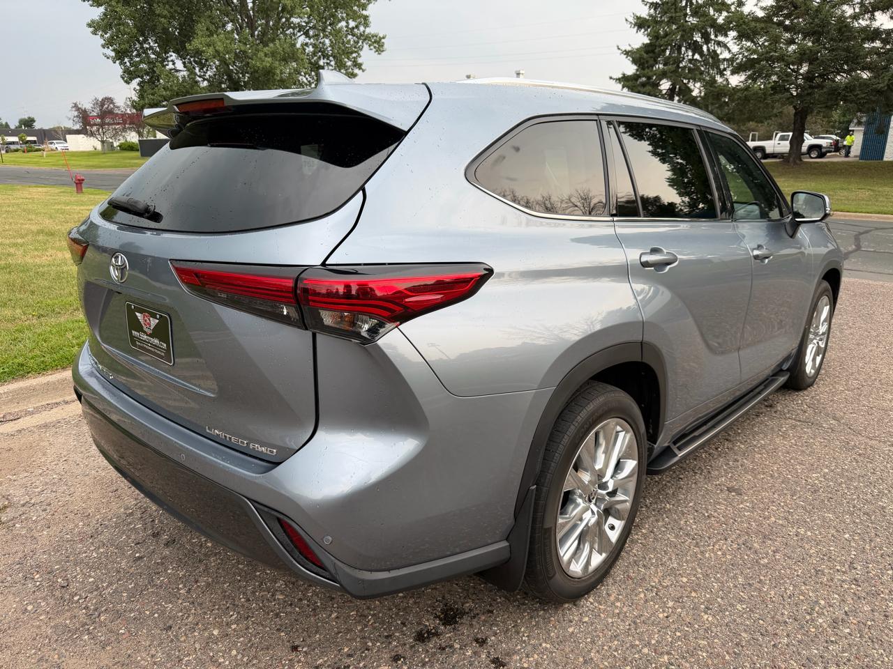 Toyota Highlander Limited AWD V6 2020