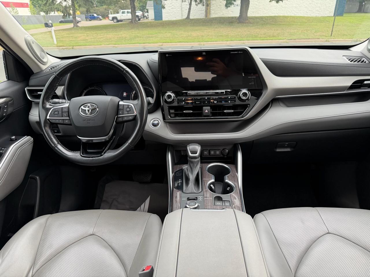 Toyota Highlander Limited AWD V6 2020