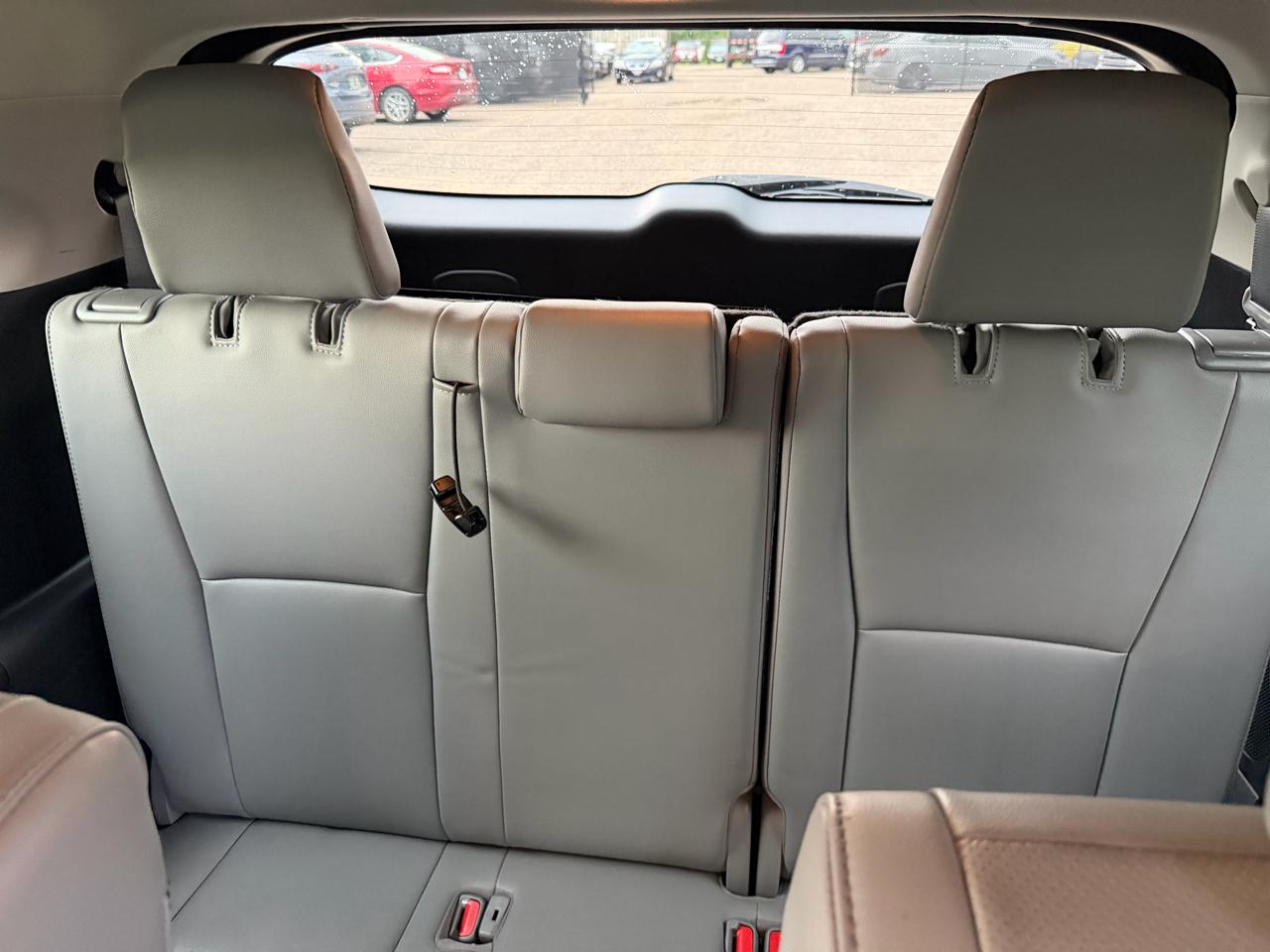 Toyota Highlander Limited AWD V6 2020