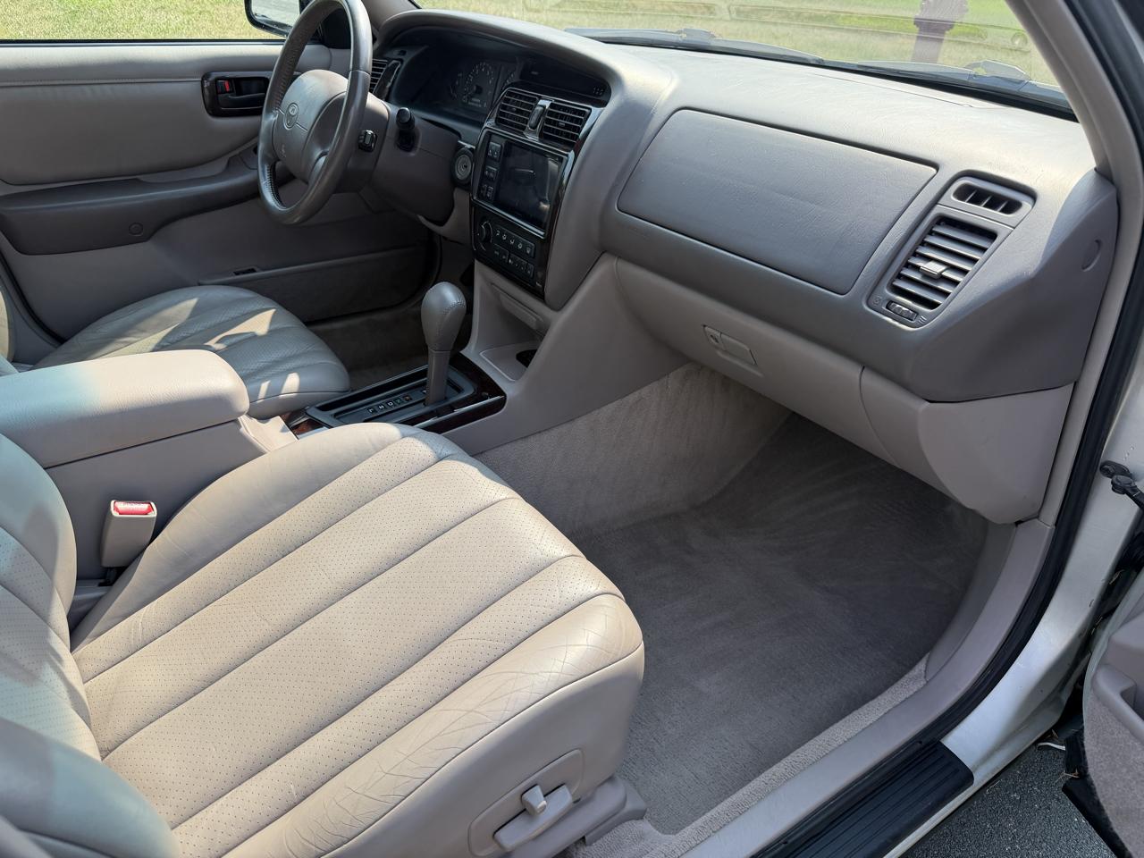 Toyota Avalon XL 1999