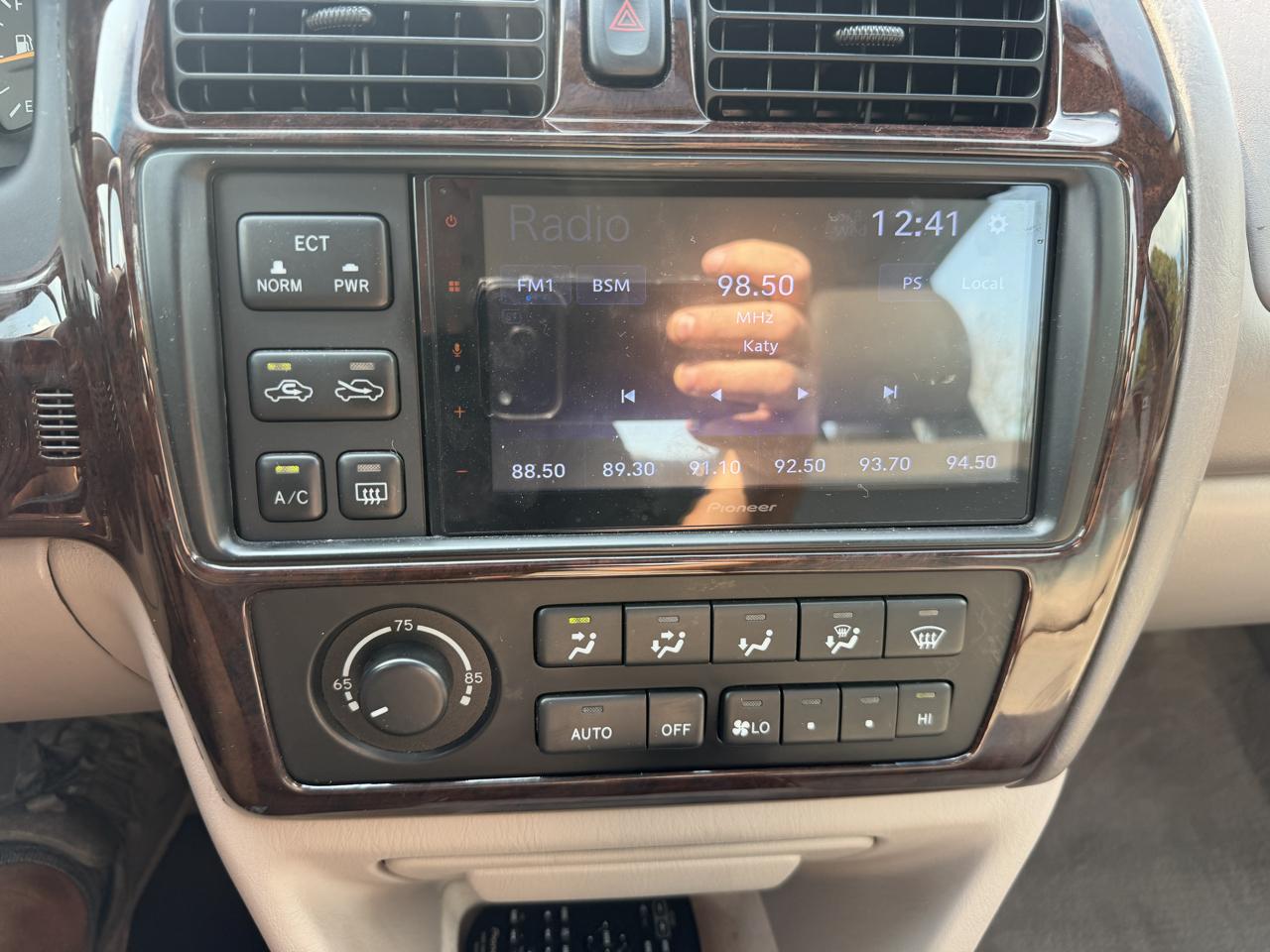 Toyota Avalon XL 1999