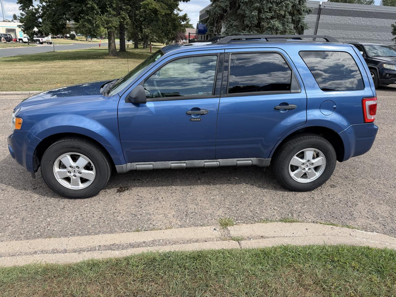 Ford Escape XLT FWD V6 2009