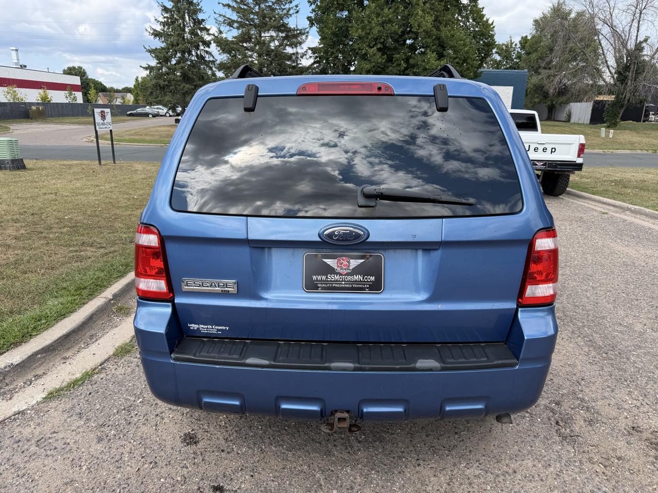 Ford Escape XLT FWD V6 2009