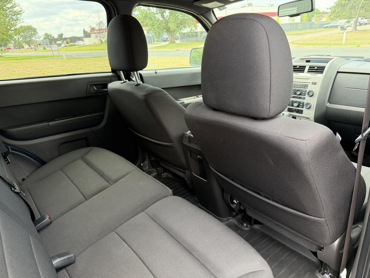 Ford Escape XLT FWD V6 2009