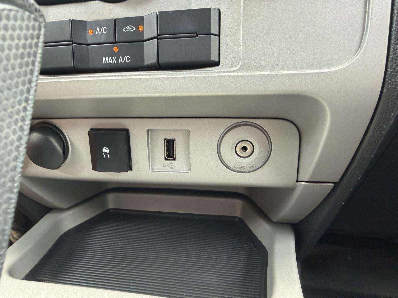 Ford Escape XLT FWD V6 2009