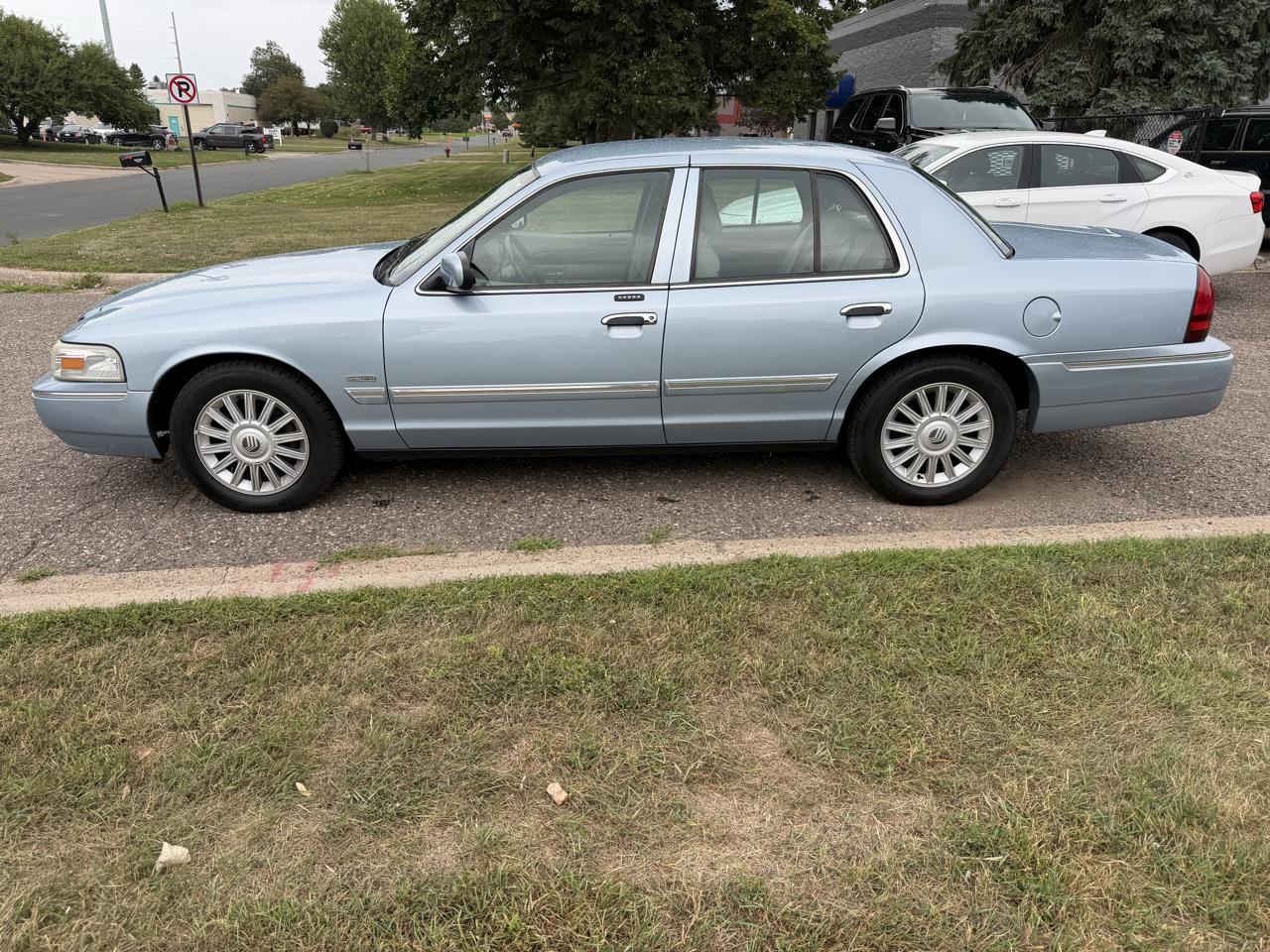 Mercury Grand Marquis LS 2010