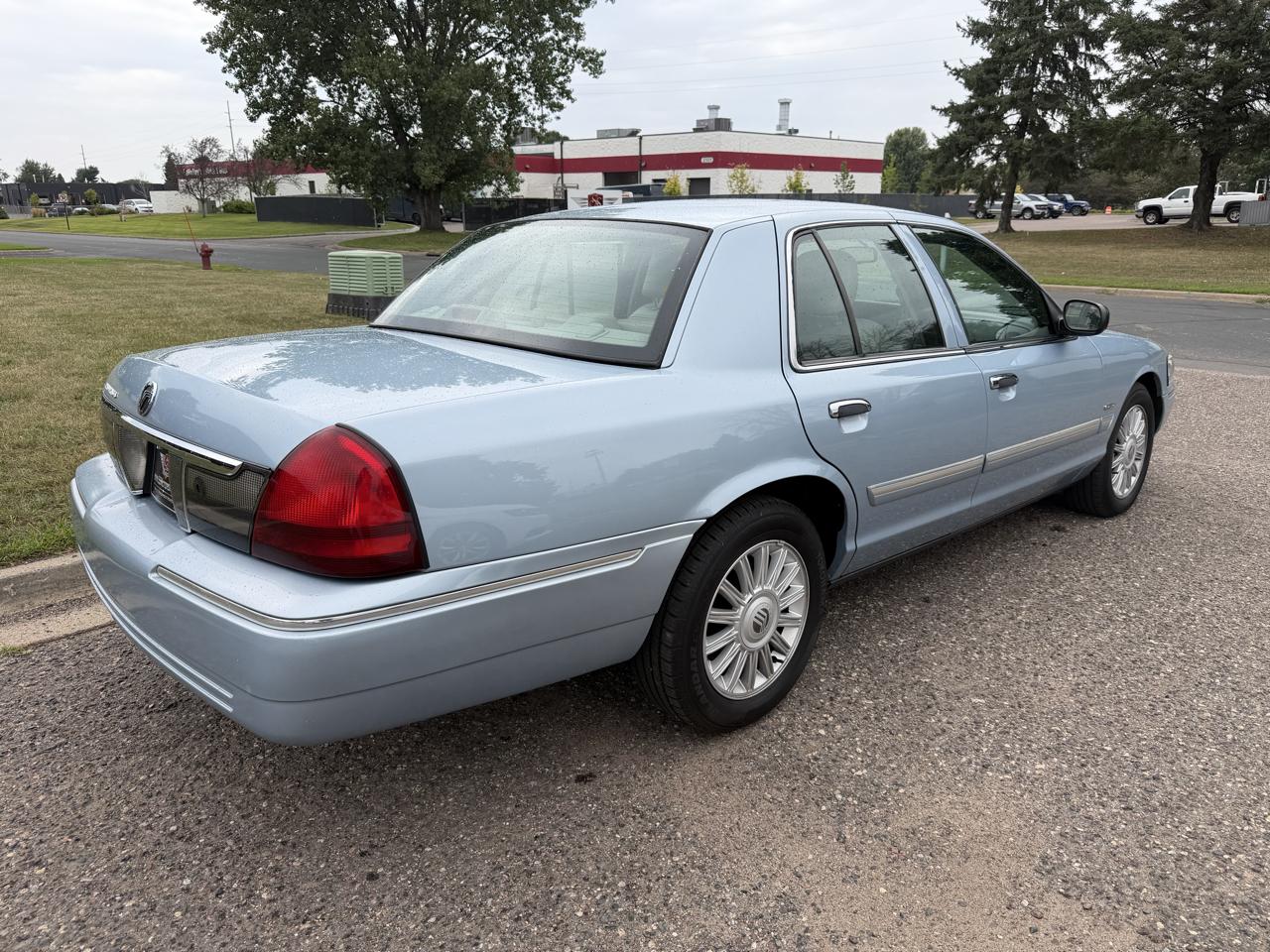 Mercury Grand Marquis LS 2010