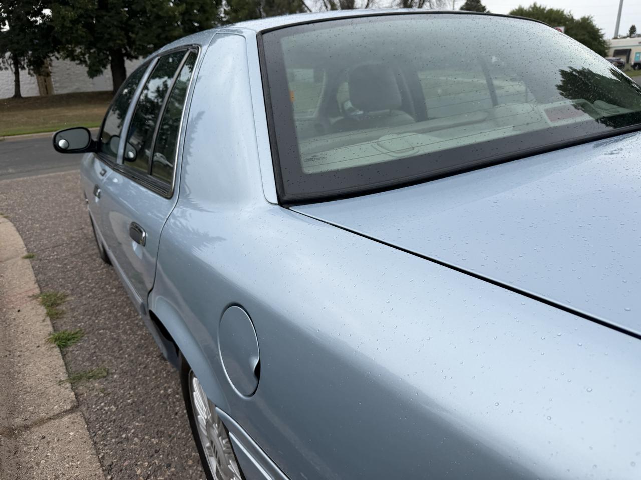 Mercury Grand Marquis LS 2010