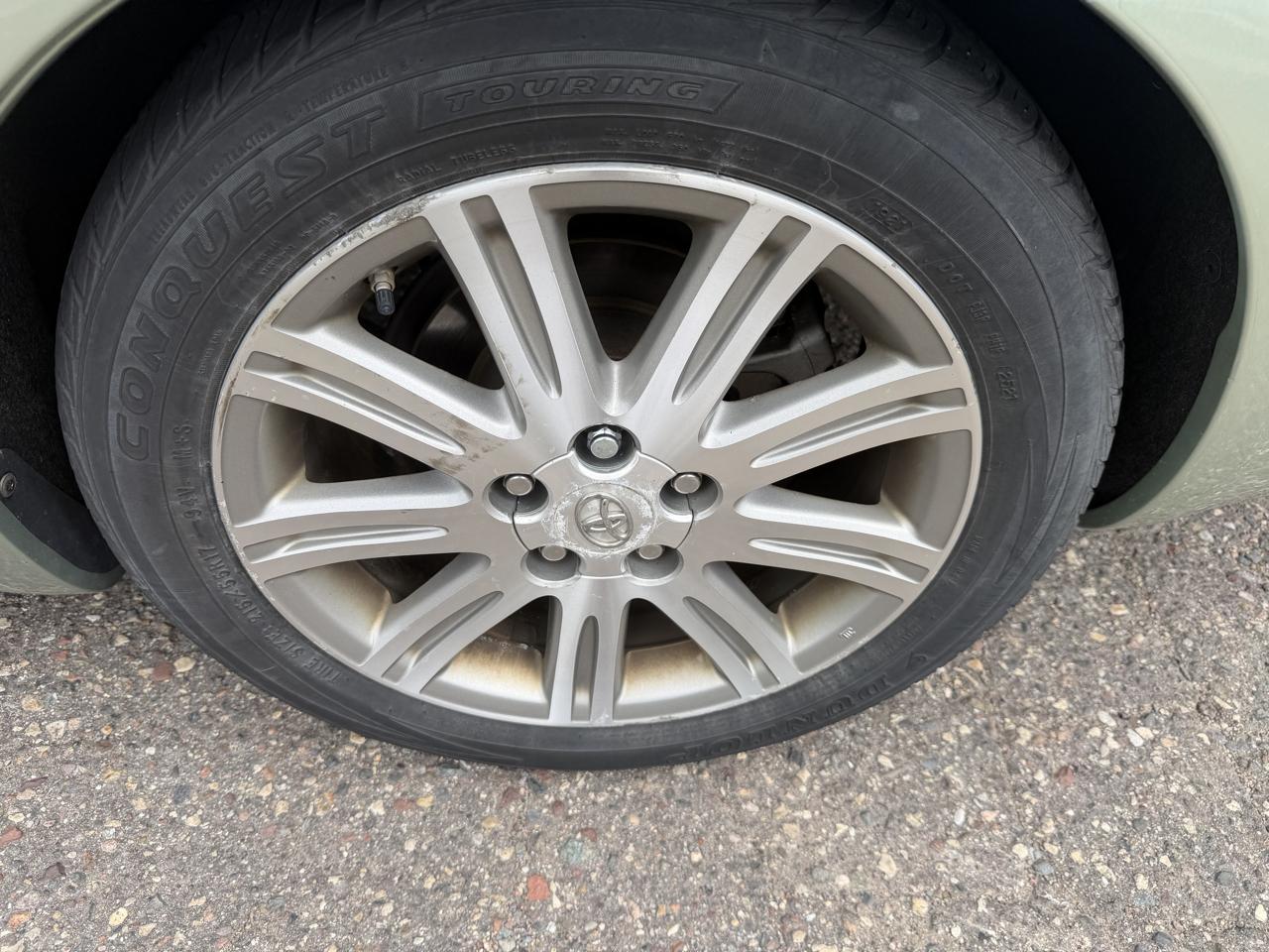 Toyota Avalon XL 2009