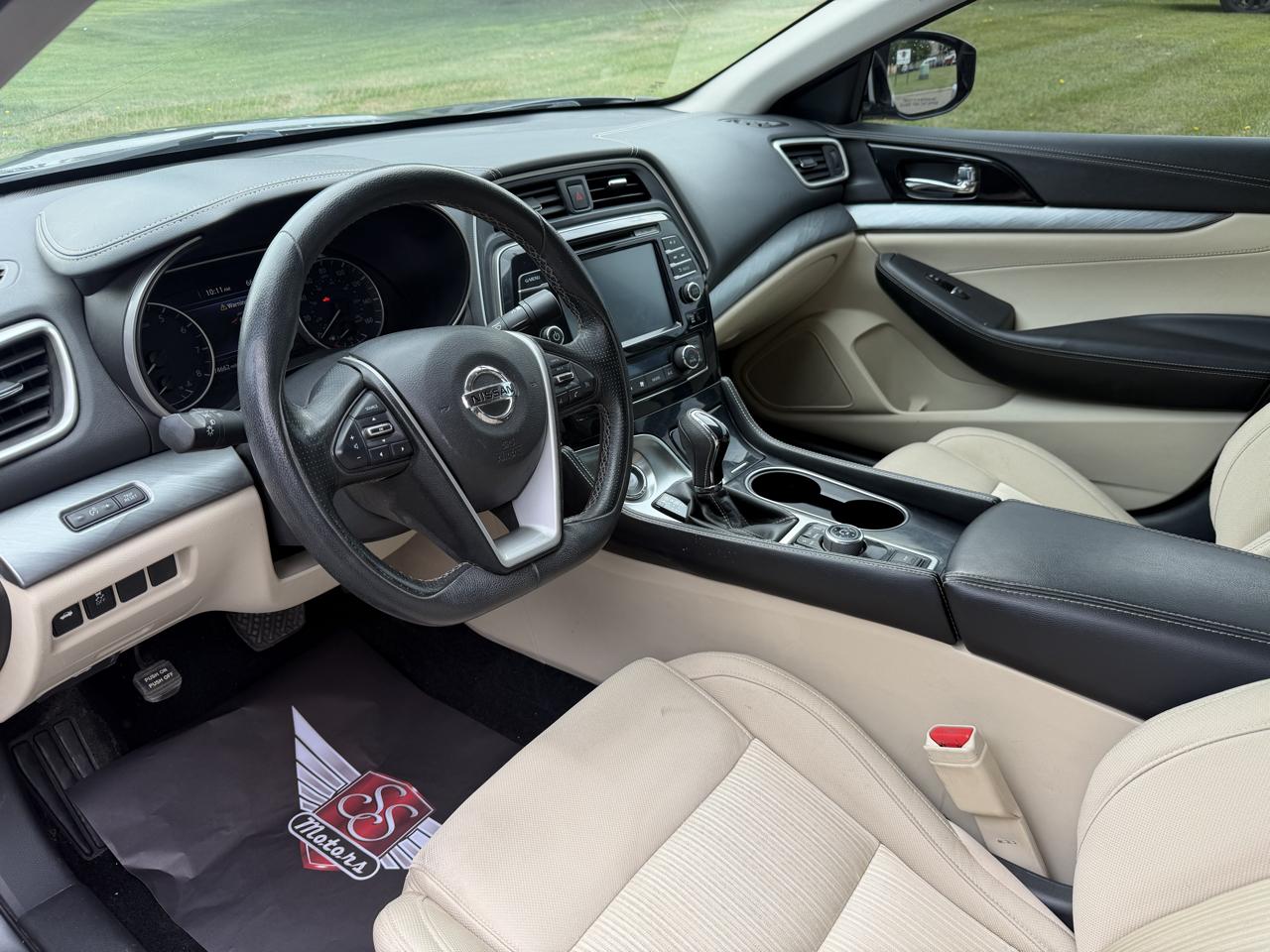 Nissan Maxima 3.5 S 2016