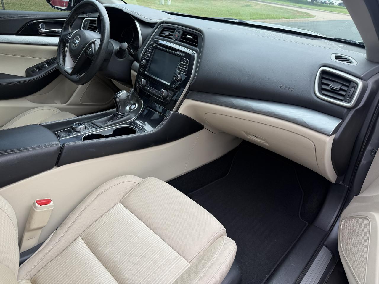 Nissan Maxima 3.5 S 2016