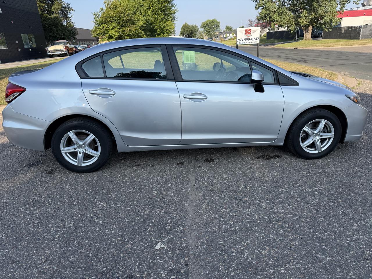 Honda Civic LX Sedan 5-Speed AT 2013