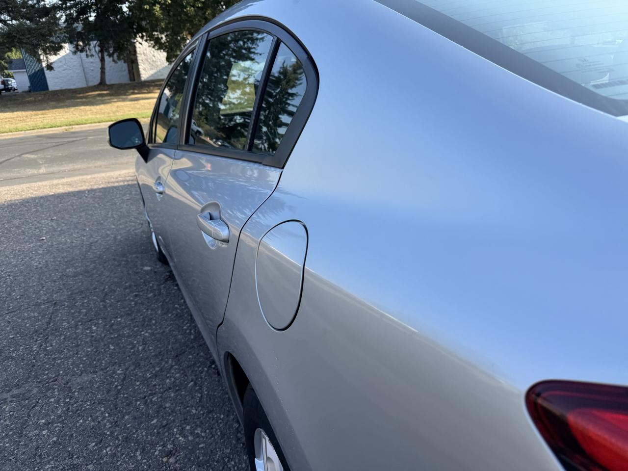 Honda Civic LX Sedan 5-Speed AT 2013