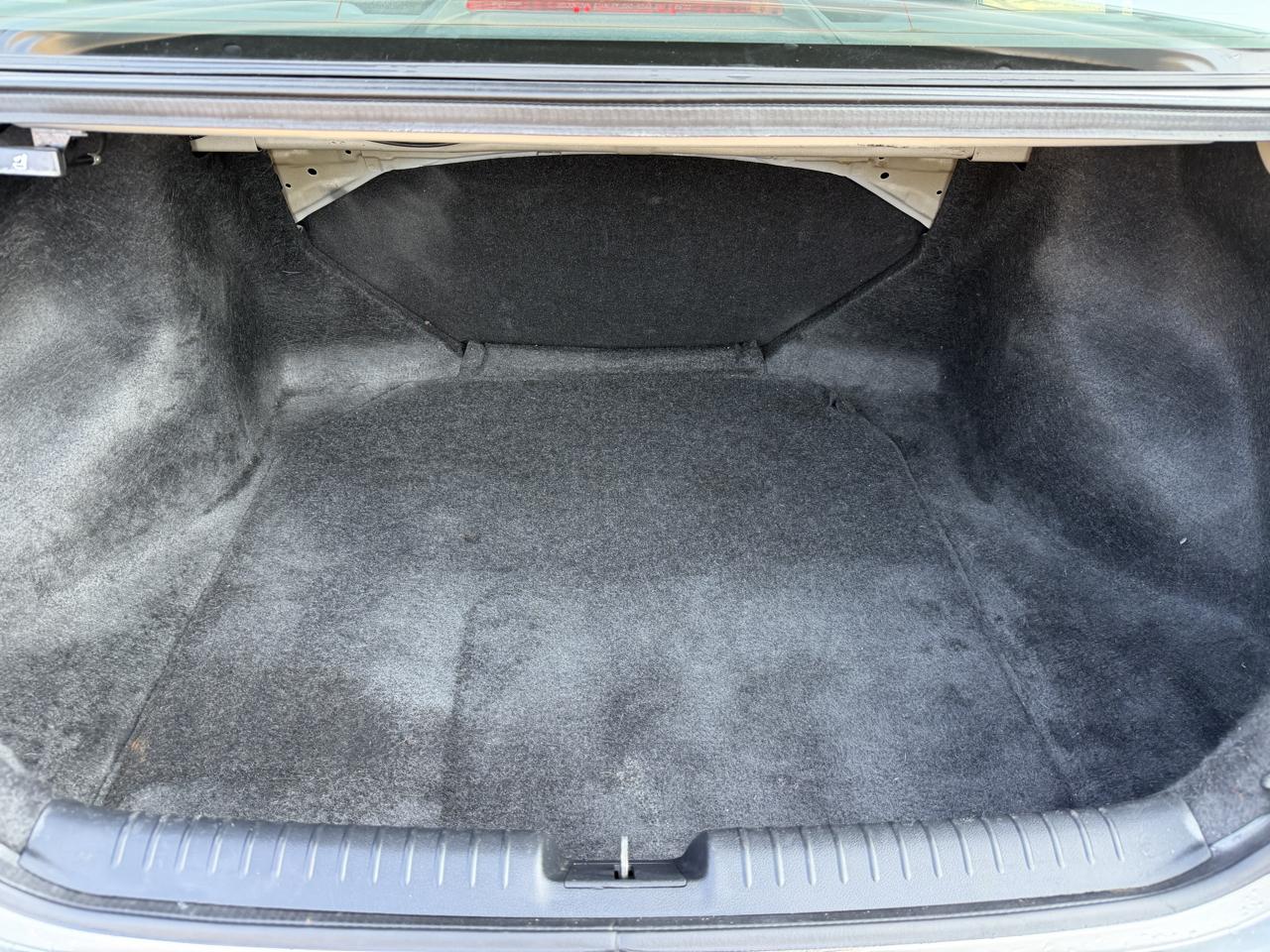 Honda Civic LX Sedan 5-Speed AT 2013