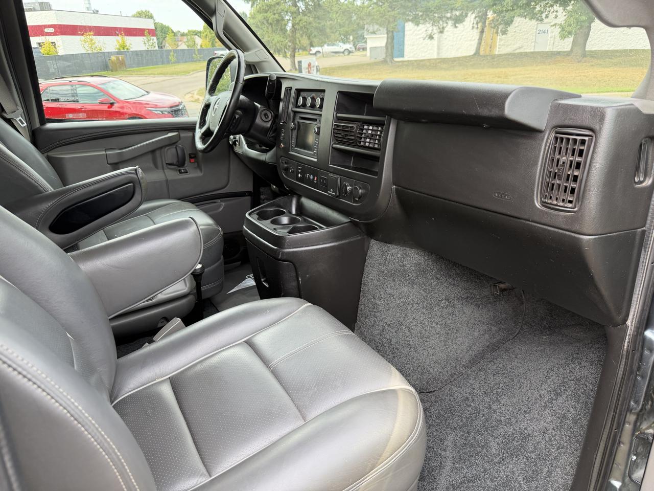 GMC Savana G2500 Extended Cargo 2019